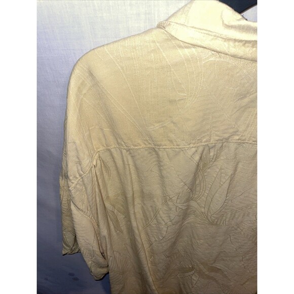 Tommy Bahama Men’s Hawaiian Shirt Size 2XL Yellow Floral Beach Island Cruise - Picture 11 of 12